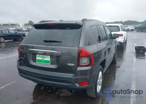 2017 Jeep Compass Latitude 4X4 from USA, damaged, VIN 1C4NJDEB4HD176557